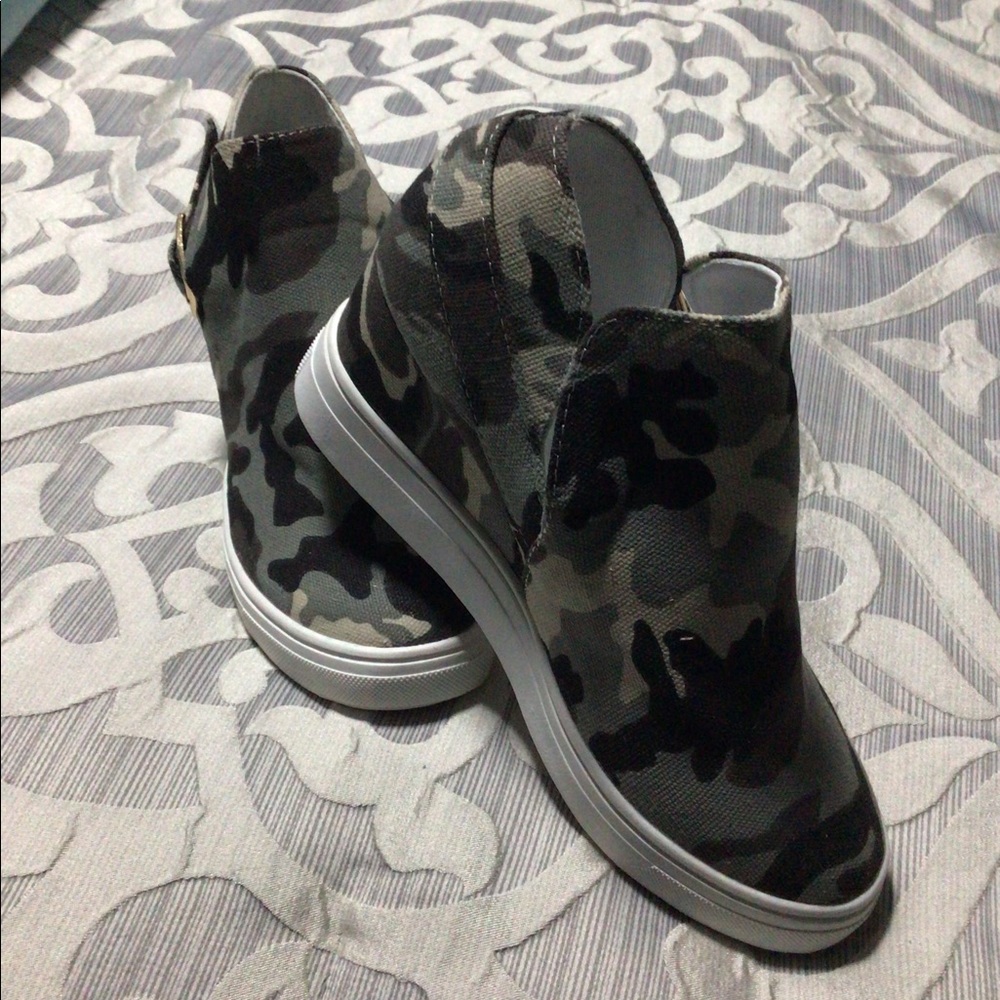 Brand new never worn